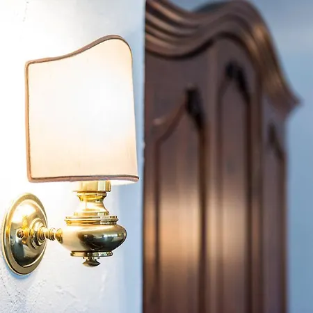 Bijou Bed & Breakfast
